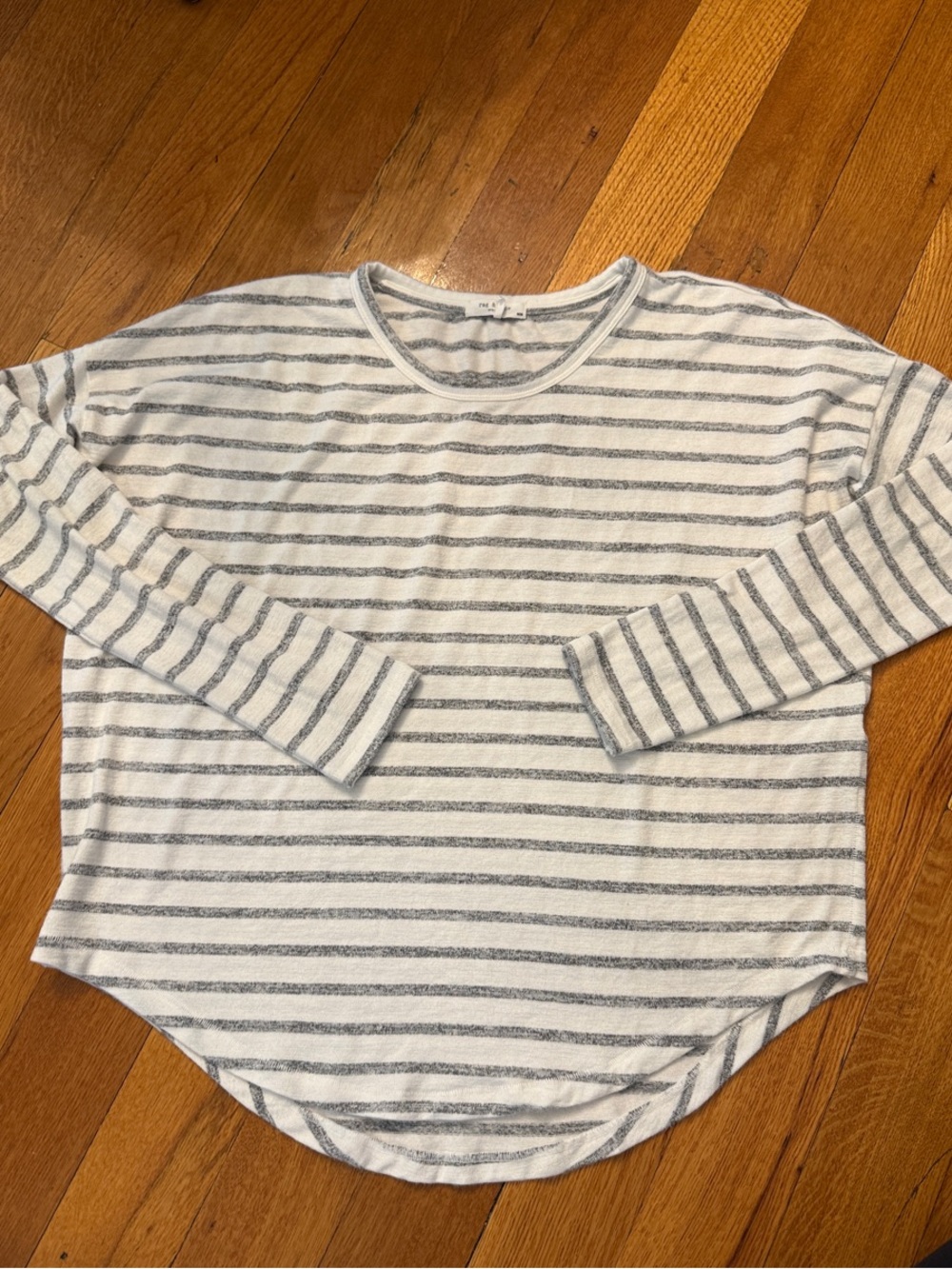 rag & bone medium White & Gray striped long sleeve slouchy tshirt casual